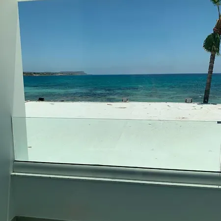 Karousos *