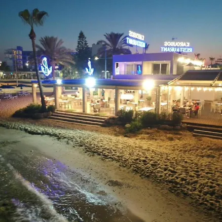Lägenhetshotell Karousos Ayia Napa
